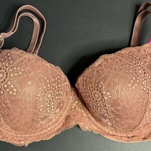 Pink Victoria’s Secret Lace Design Push Up Bra Size 36D